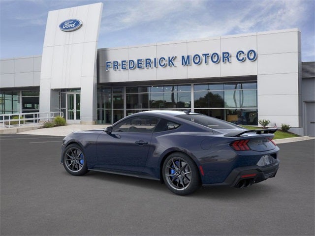 2025 Ford Mustang Dark Horse