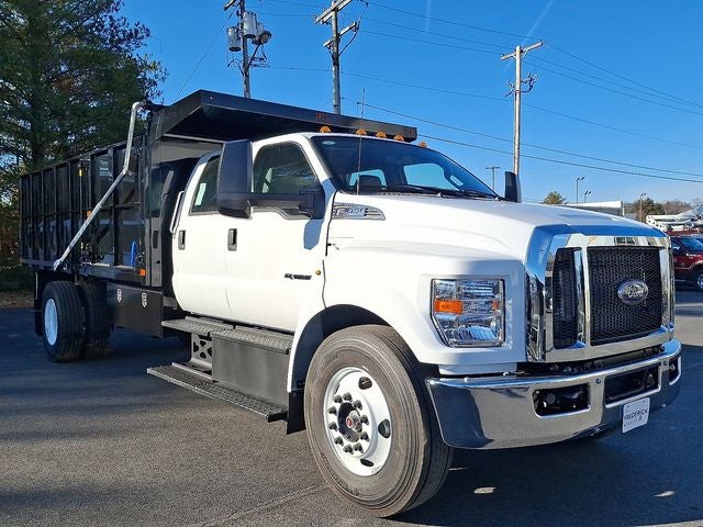 2026 Ford F-650SD Base