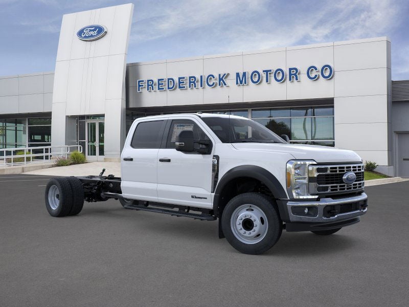 2026 Ford F-550SD DRW
