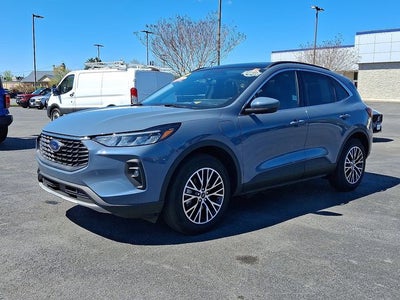 2025 Ford Escape Plug-In Hybrid Base