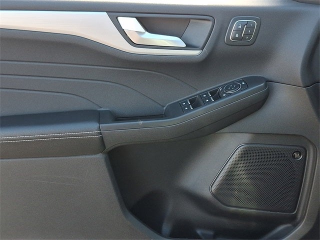 2025 Ford Escape Hybrid Platinum