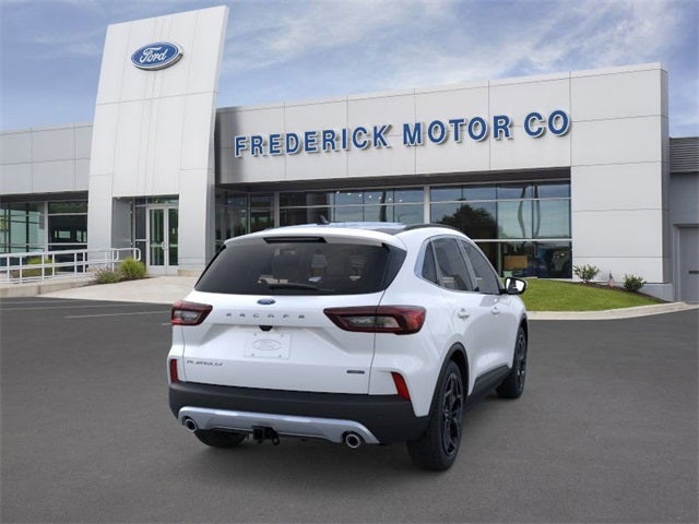 2026 Ford Escape Hybrid Platinum