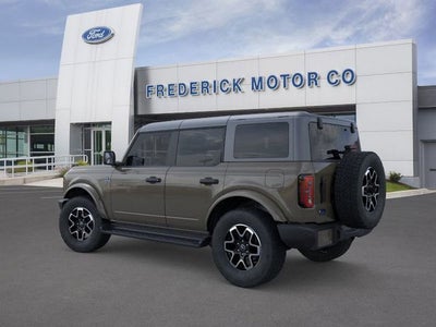 2026 Ford Bronco Outer Banks