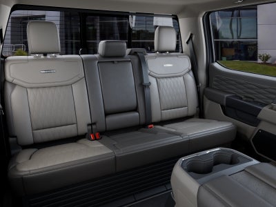 2027 Ford F-250SD Platinum