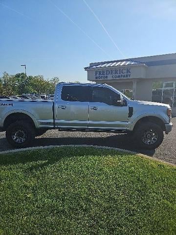 2022 Ford F-350SD Lariat