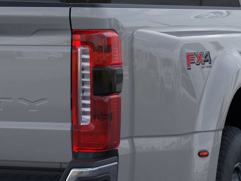 2026 Ford F-350SD Lariat DRW