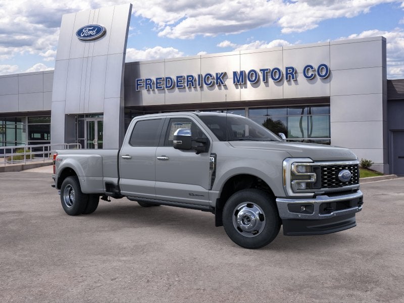 2026 Ford F-350SD Lariat DRW
