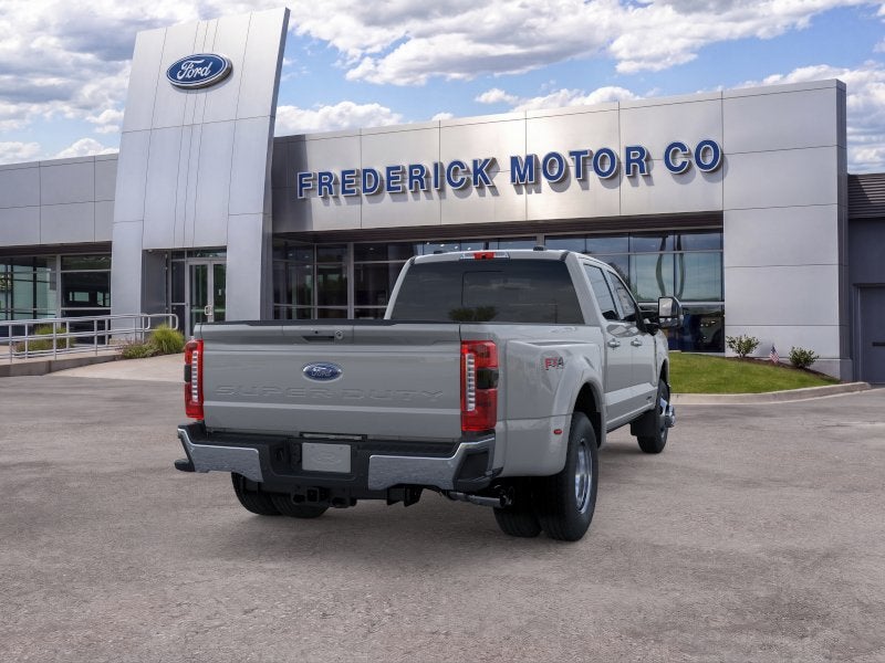 2026 Ford F-350SD Lariat DRW