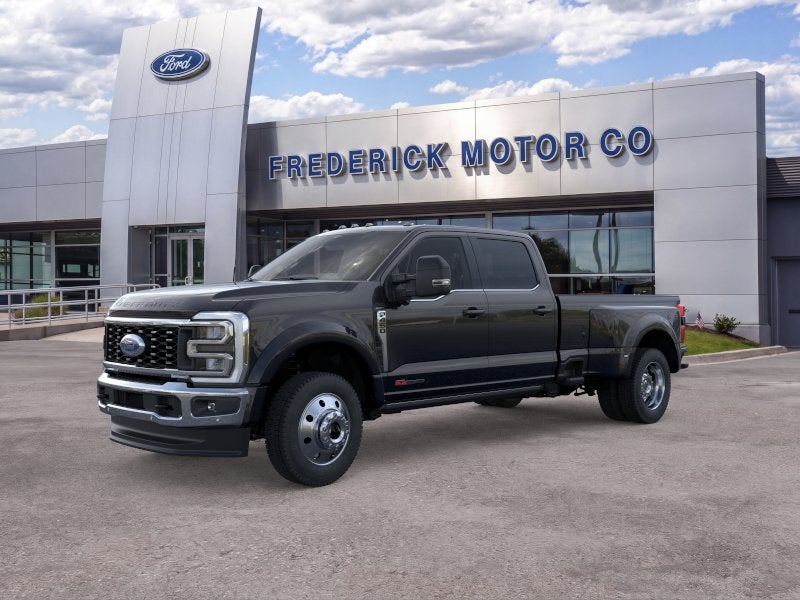 2026 Ford F-450SD Lariat DRW