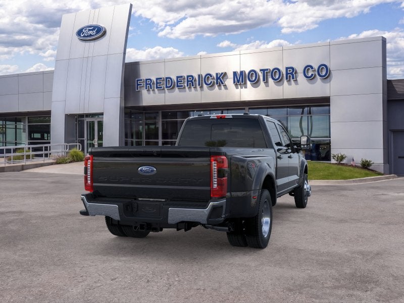 2026 Ford F-450SD Lariat DRW