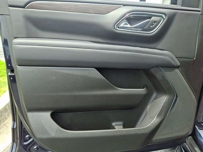 2023 Chevrolet Suburban LS