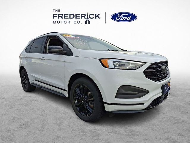 2022 Ford Edge SE