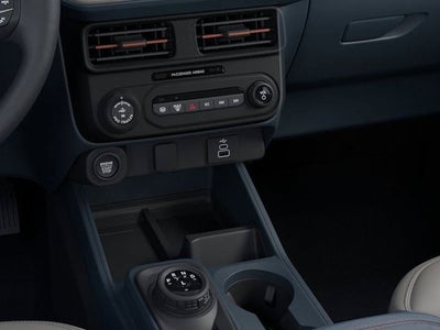 2026 Ford Maverick Lariat 2.5L I-4 Hybrid