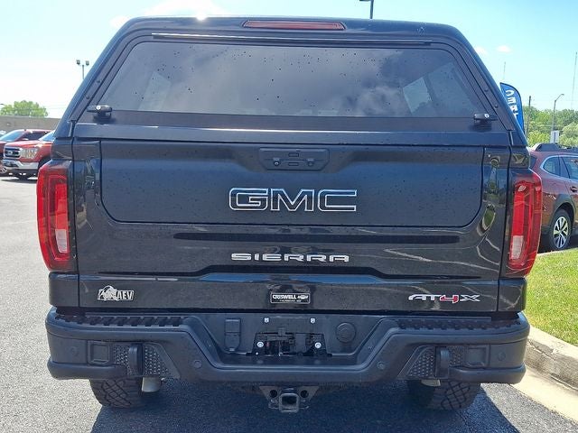 2023 GMC Sierra 1500 AT4X