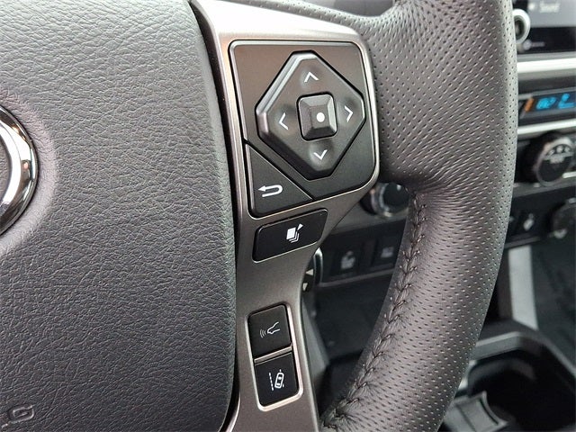 2023 Toyota Tacoma Limited V6