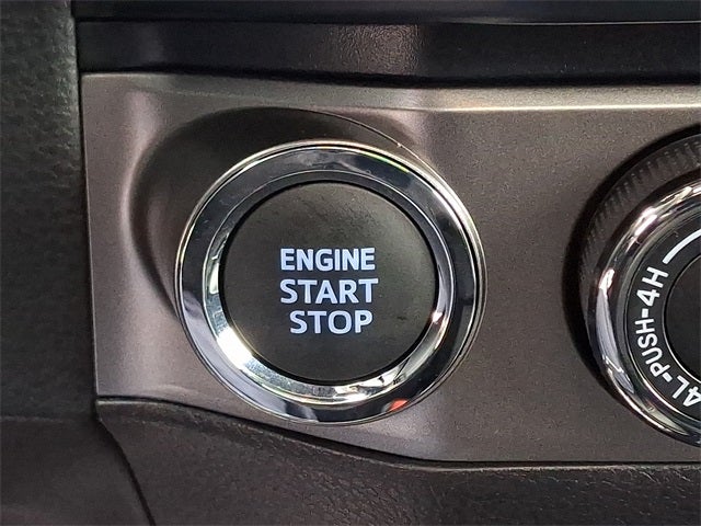 2023 Toyota Tacoma Limited V6