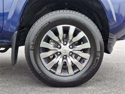 2023 Toyota Tacoma Limited V6