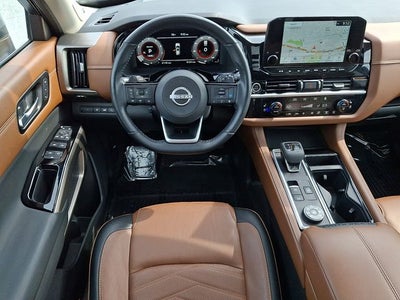 2022 Nissan Pathfinder Platinum