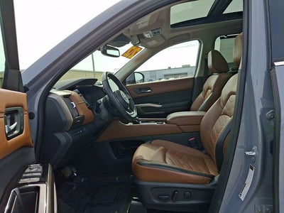 2022 Nissan Pathfinder Platinum