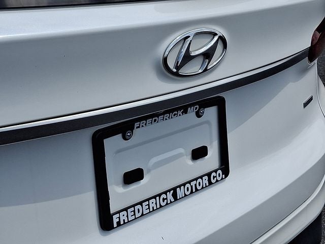2020 Hyundai Santa Fe SE