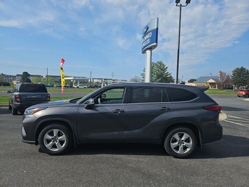 2022 Toyota Highlander L