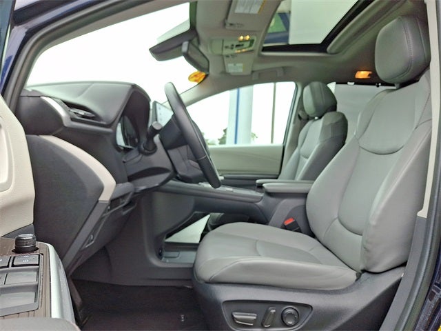 2024 Toyota Sienna XLE 8 Passenger