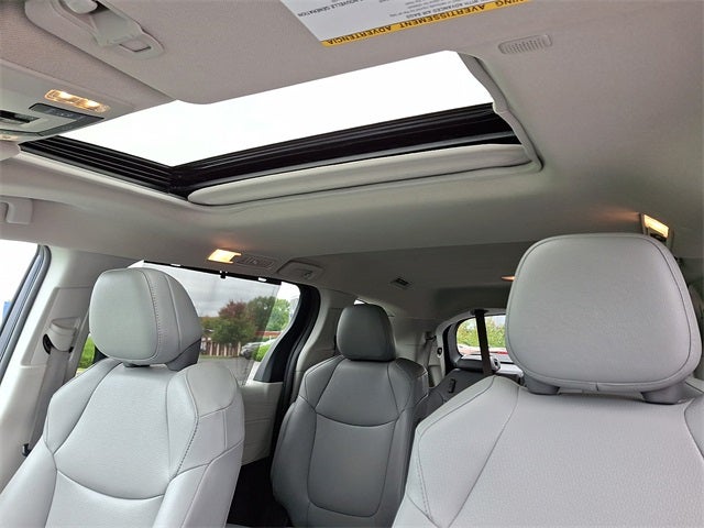 2024 Toyota Sienna XLE 8 Passenger