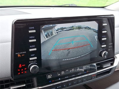 2024 Toyota Sienna XLE 8 Passenger