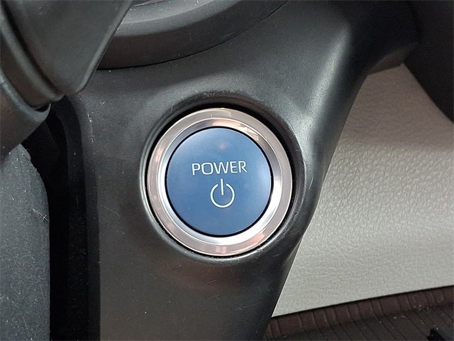 2024 Toyota Sienna XLE 8 Passenger