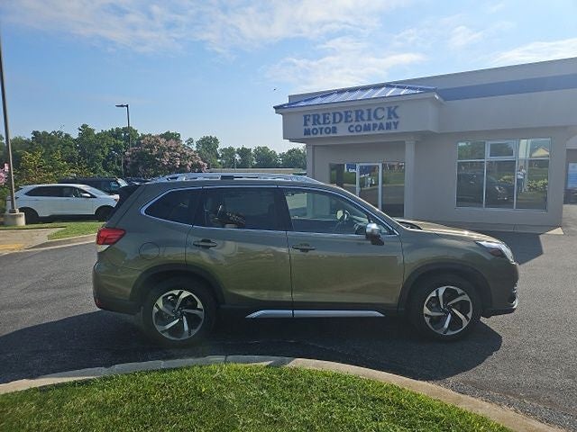 2024 Subaru Forester Touring