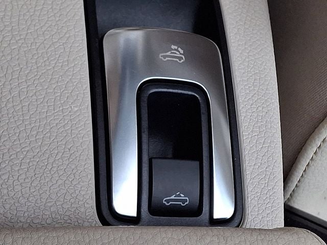 2014 Volkswagen Eos Komfort Edition