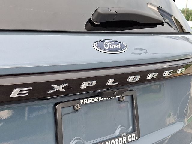2025 Ford Explorer Active