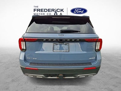 2025 Ford Explorer Active