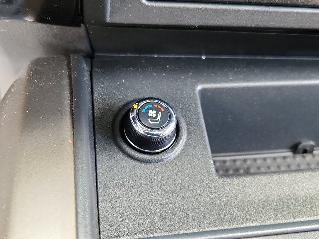 2023 Nissan Titan Platinum Reserve
