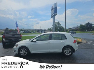 2015 Volkswagen Golf TSI S 4-Door