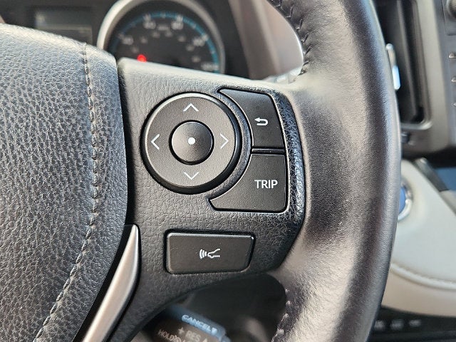 2016 Toyota RAV4 Hybrid XLE