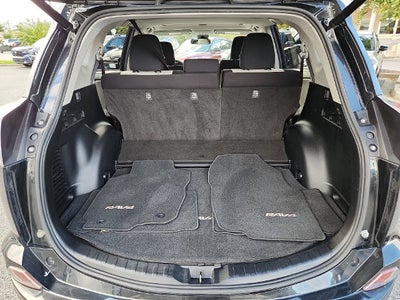 2016 Toyota RAV4 Hybrid XLE