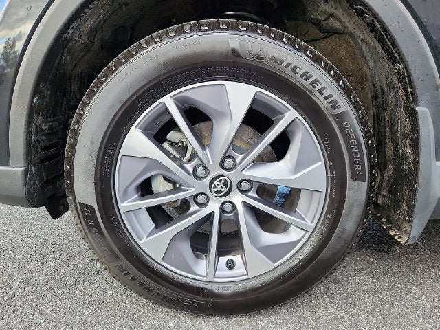 2016 Toyota RAV4 Hybrid XLE